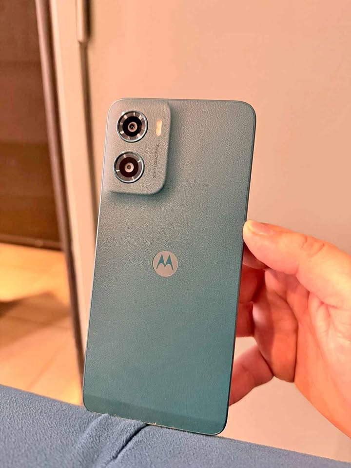 VENDO MOTOROLA MOTO G05 IMPECABLE