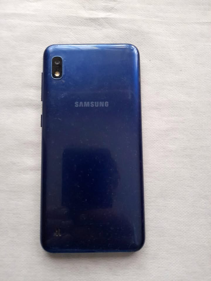 samsung galaxy a10 libre andando todo ok