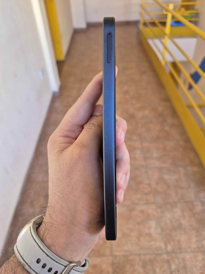 Samsung a16 128Gb y 4 De Ram Libre de fabrica impecable Como Nuevo!!
