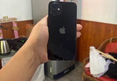 Vendo urgente escucho ofertas iPhone 12
