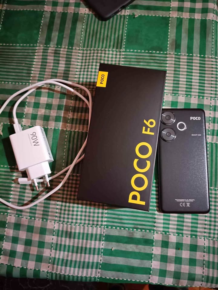 Poco f6 512 GB