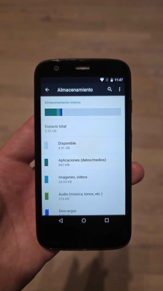 MOTO G 1ERA GEN LIBRE 8GB ANDROID 5 EN BUENAS CONDICIONES