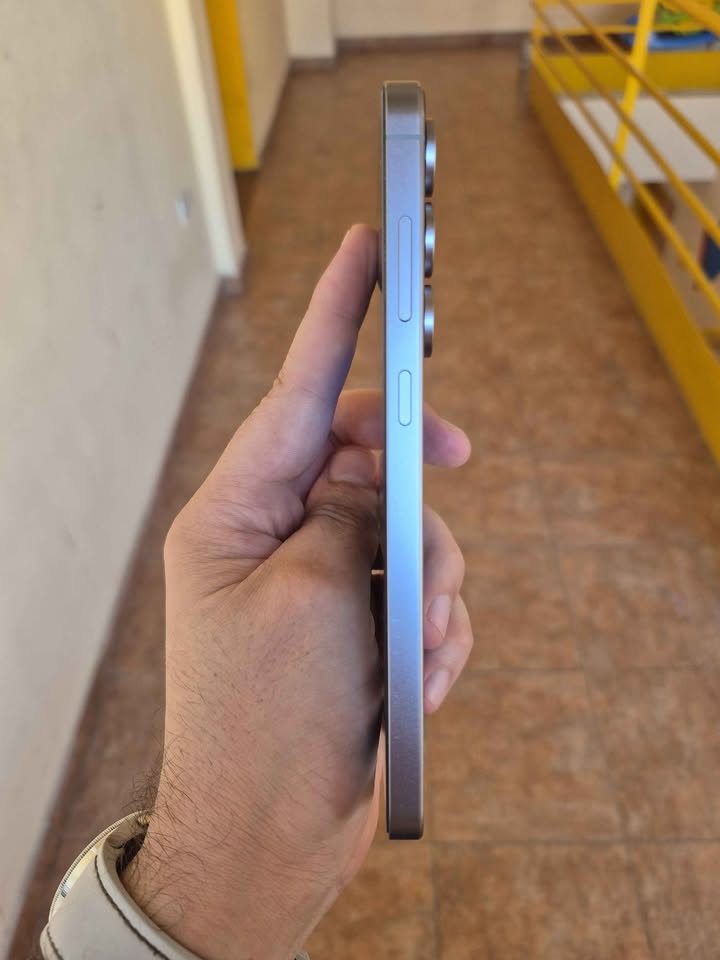 Samsung S25 Fe a Esim 256Gb y 8 De Ram Impecable Estado Como Nuevo Sin Detalles!!