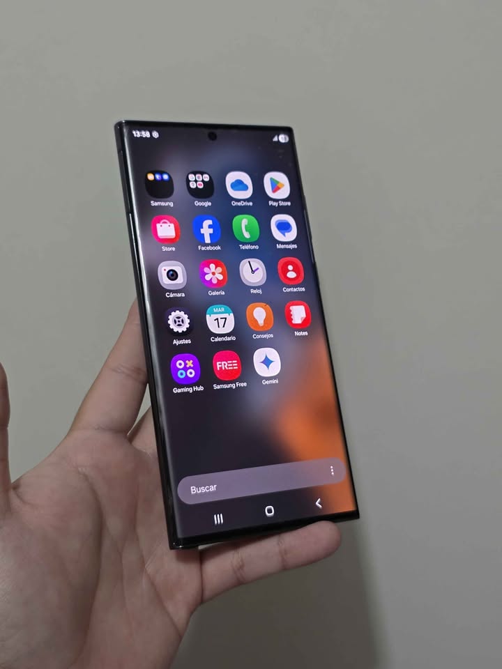 Samsung S22 Ultra Libre Esim Para Cualquier Empresa 256gb De Almacenamiento 12gb De Ram