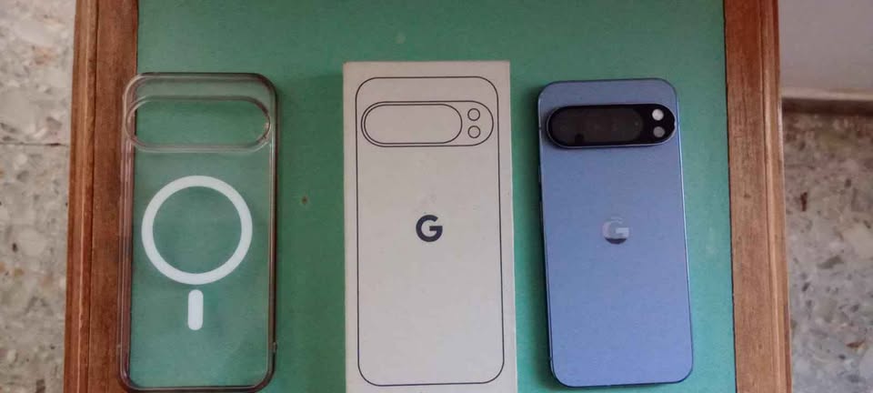 Google Pixel 10 Pro XL 16/256 Moonstone Fray, cómo nuevo, completo en caja.
