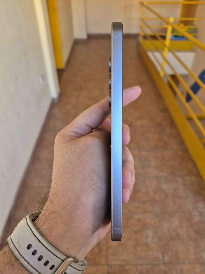 Samsung S25 Fe a Esim 256Gb y 8 De Ram Impecable Estado Como Nuevo Sin Detalles!!