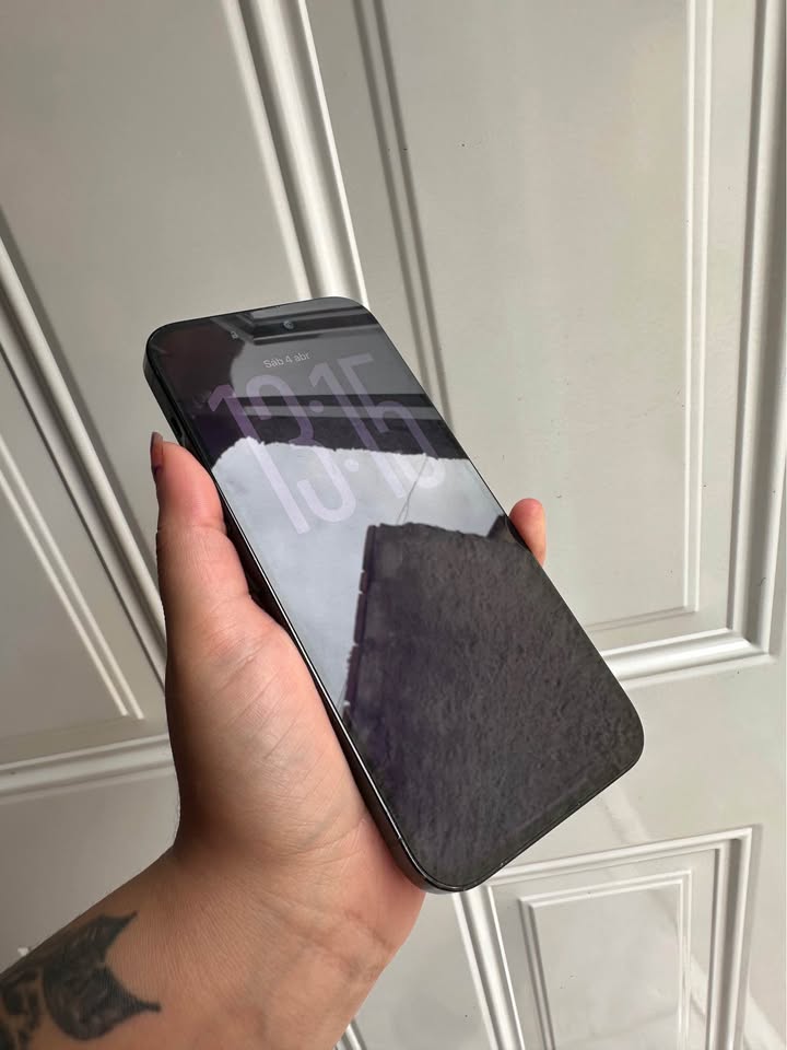 Vendo 14 pro Max 98% 128GB todo original