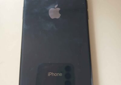 Vendo o permuto celu ihpone xr