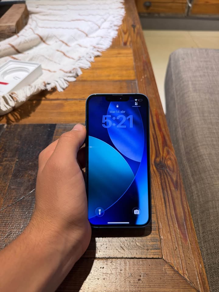 iPhone 13 128gb (83%)