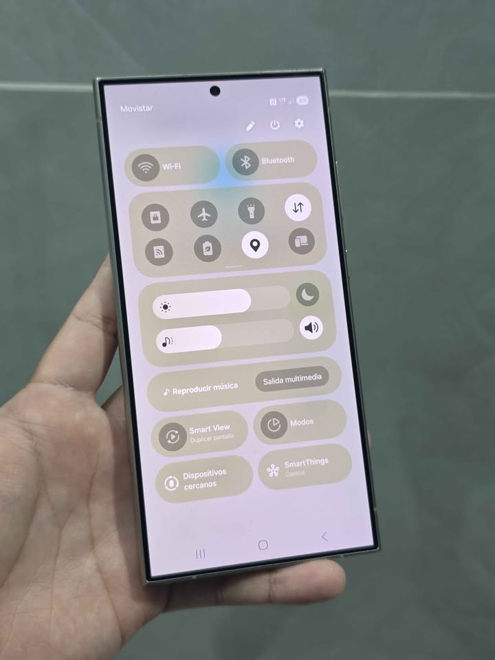 Samsung S24 Ultra Libre De Fábrica Para Cualquier Empresa 256gb De Almacenamiento 12gb De Ram