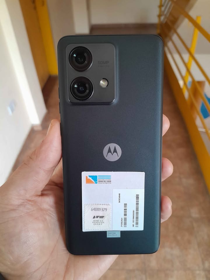 Motorla Edge 40 Neo a Esim 256Gb y 8 De Ram?impecable Estado Como Nuevo!!