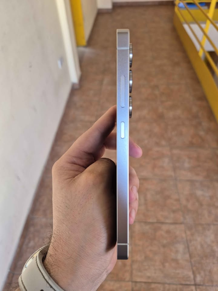 Samsung S25 Ultra a Esim 512Gb/12 De Ram,Impecable Estado Como Nuevo Sin Detalles!!