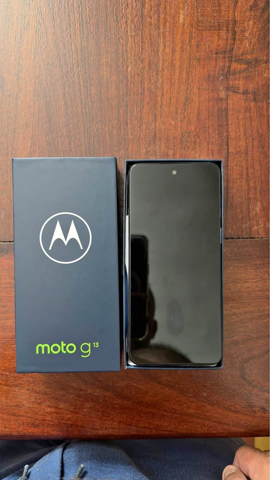 Vendo MOTOROLA G13 de 128