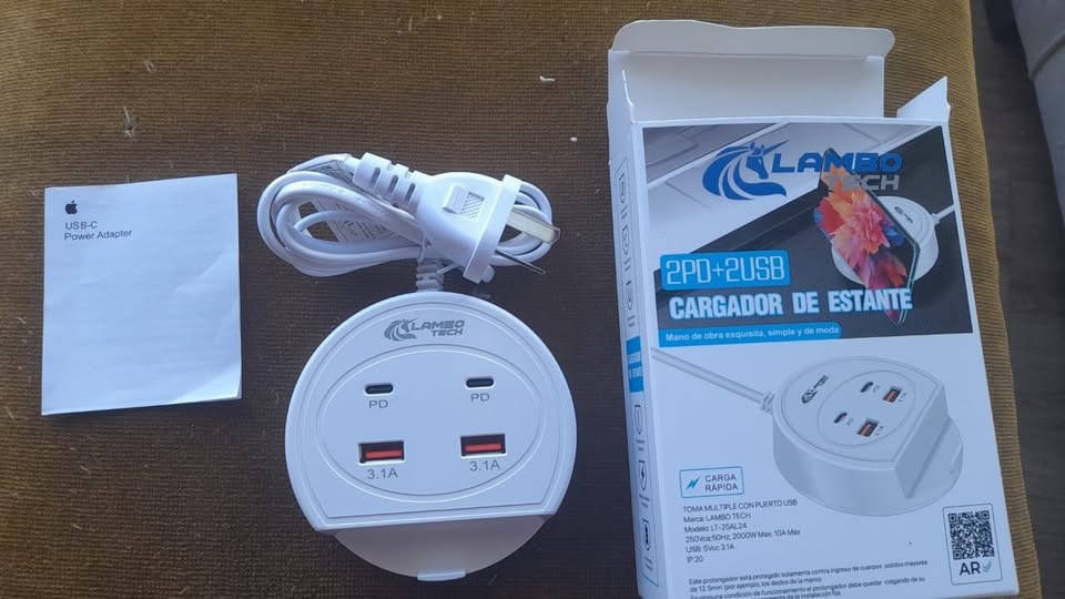 CARGADOR VERTICAL 3.1 TOMA MULTIPLE CON PUERTO USB