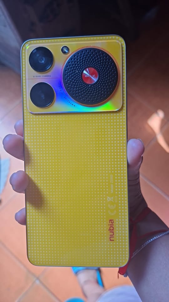 Nubia Music 128 GB 4 GB RAM (A WIFI)