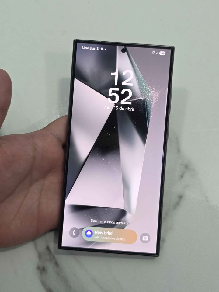 Samsung S24 Ultra Libre De Fábrica Para Cualquier Compañía 512gb De Almacenamiento 12gb De Ram