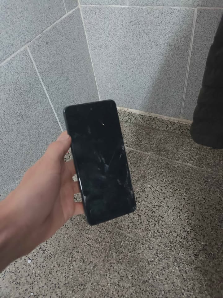 Vendo celular Motorola E40