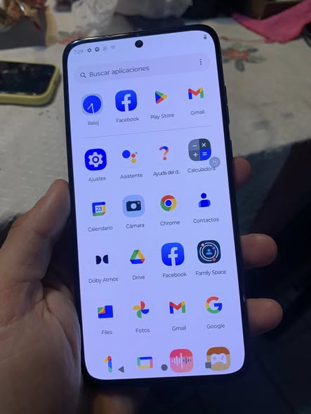 Vendo Motorola Edge 30 neo libre