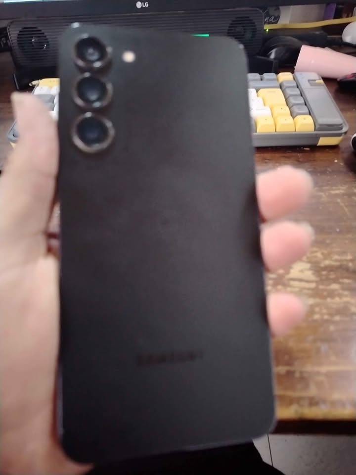 SAMGUNG GALAXY S23 Plus + libre para todas las compañias