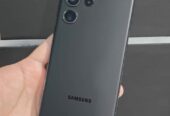 Samsung S23 Ultra Libre de fabrica para cualquier empresa 256gb de almacenamiento 12gb de ram