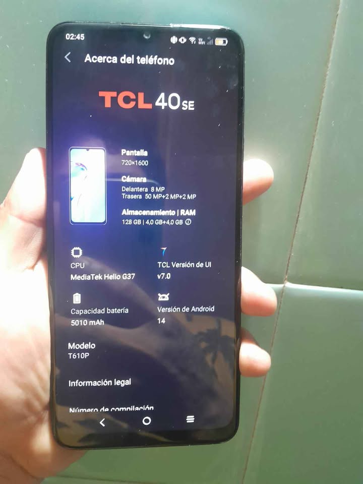 TCL 40se