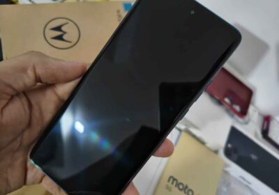 Moto edge 40 neo 8/256gb $280.000