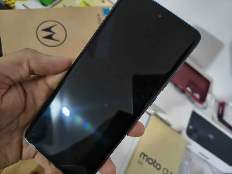 Moto edge 40 neo 8/256gb $280.000