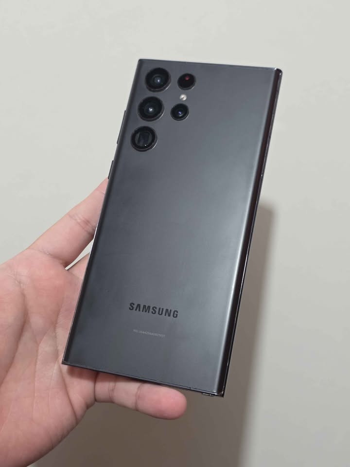 Samsung S22 Ultra Libre Esim Virtual Para Cualquier Empresa 256gb De Almacenamiento 12gb De Ram