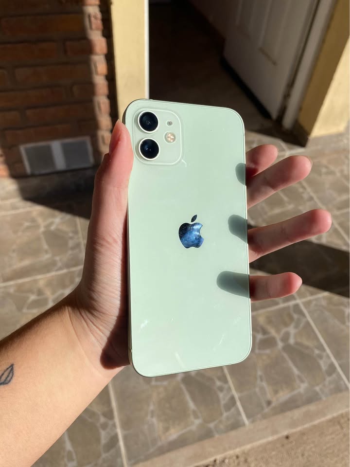 Vendo iPhone 12