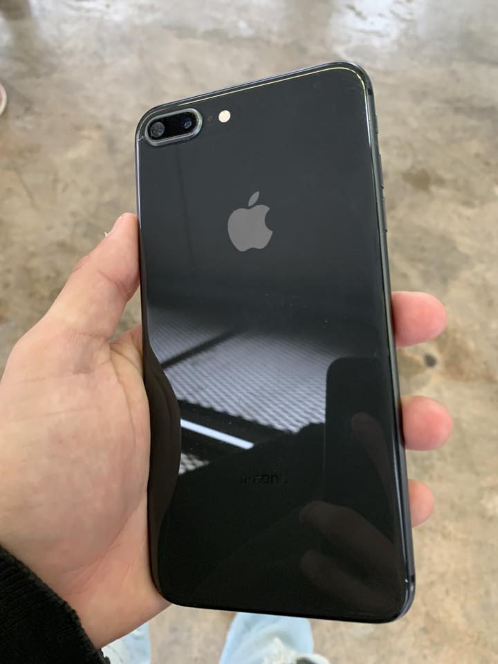 iPhone 8 Plus 64gb 100%