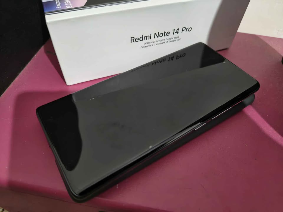 Xioami redmi note 14 pro a WiFi, no lee chip físico. Impecable 256gb $215.000