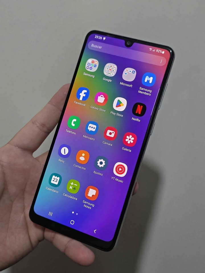 Samsung A31 Libre para cualquier empresa 128gb de almacenamiento 4gb de ram