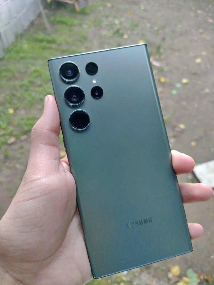 Vendo s23 ultra 256 gb, leer descripcion, solo interesados…