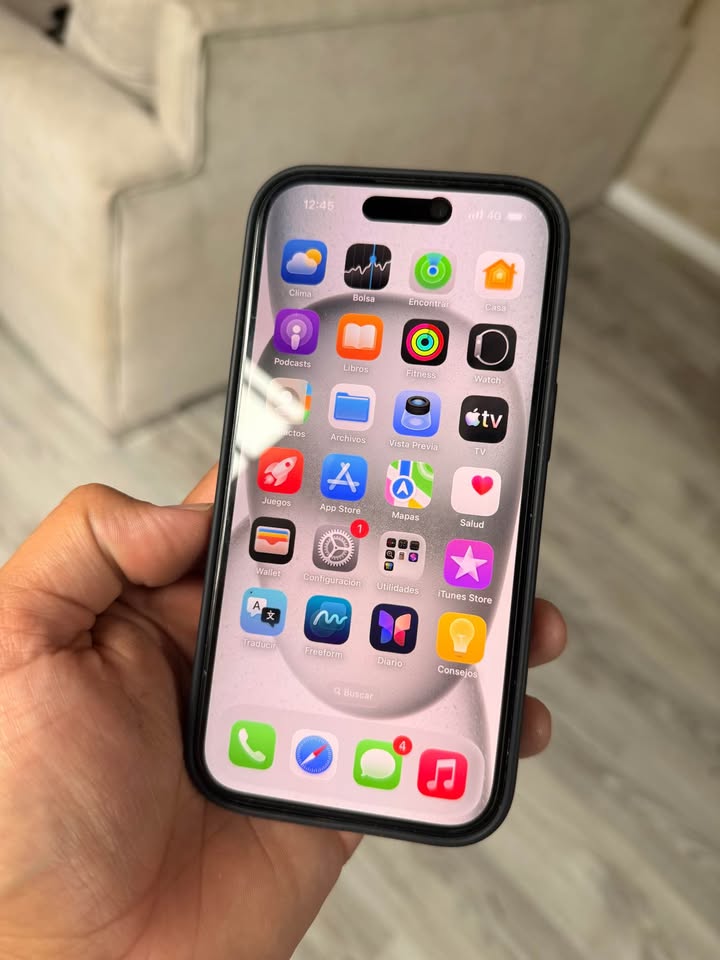 Vendo iphone 15 libre