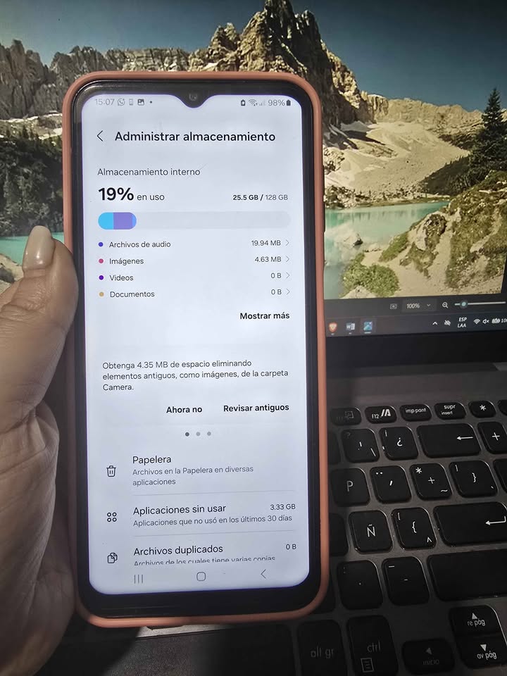 VENDO Samsung A14 , A WIFI , 5g , de 128 GB, con funda rosa y vidrio templado $80.000 impecable, fun