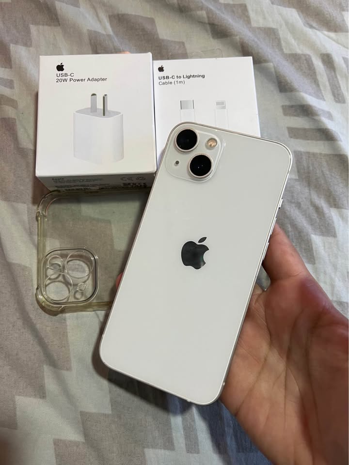 PROMO iPhone 13 Blanco starlight 128gb 85 por ciento como nuevo