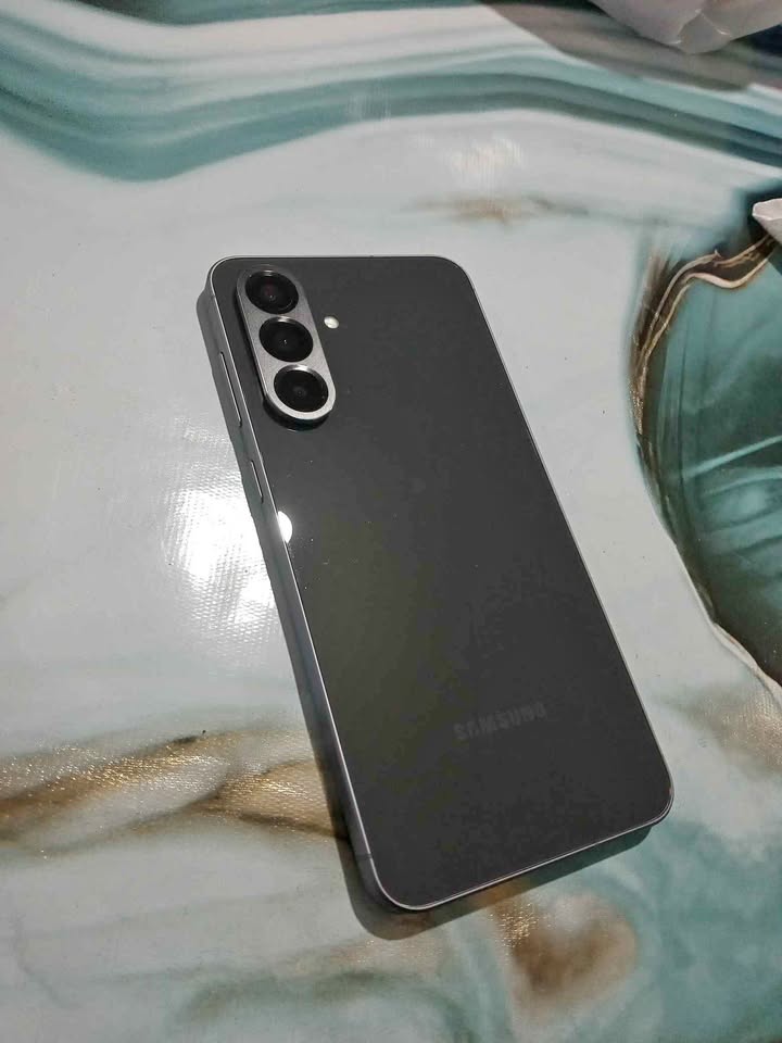 Samsung A56