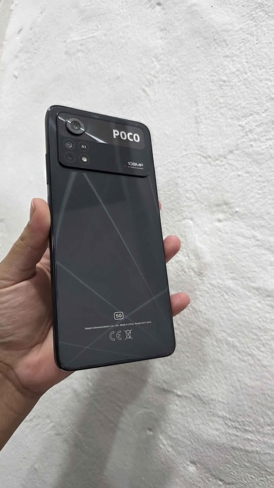 POCCO x4 Pro 5G de 256GB Y 12 de ram LIBRE DE FABRICA NO PERMUTO