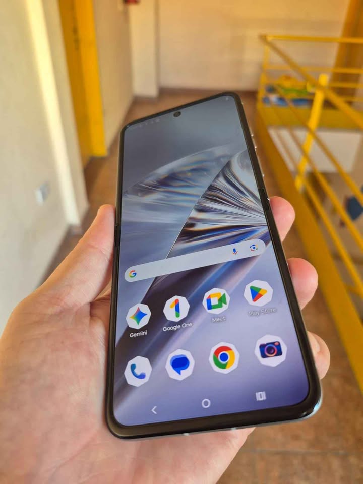 Razer 60 a Esim de 512Gb y 12 De Ram. Impecable!