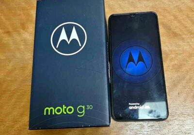 Moto g30