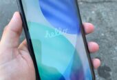 iPhone 11 128gb 75% en caja libre de todo sin detalles