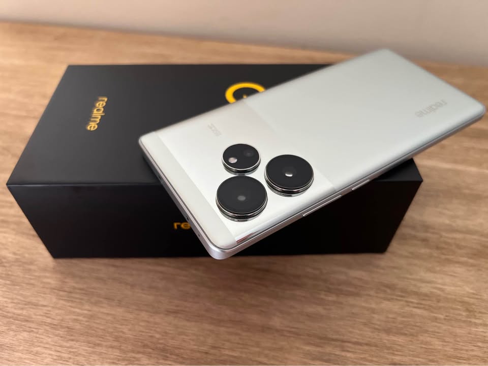 Realme GT 6 de 256GB – Snapdragon 8s Gen 3