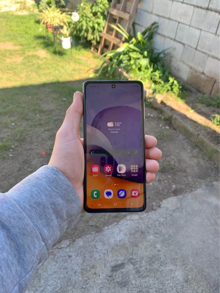 VENDO SAMSUNG A72 NUEVO