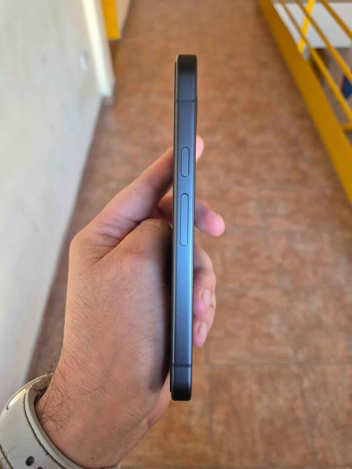 Pixel 9A de 256 gb libre de fabrica. Excelente estado, como nuevo!
