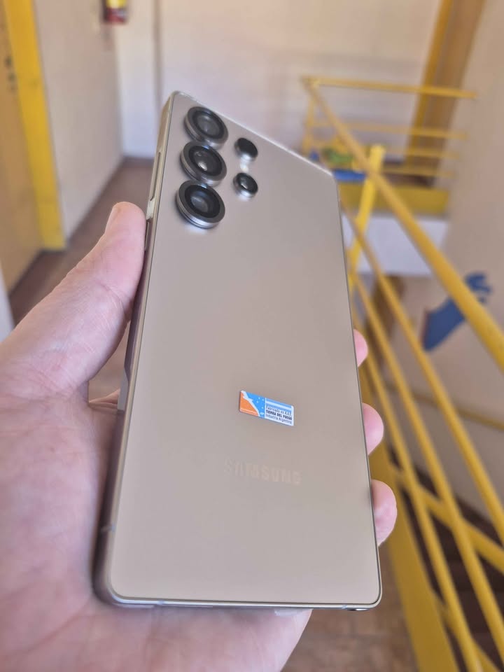 Samsung S25 Ultra a Esim 512Gb y 12 De Ram,impecable Estado Como Nuevo Sin Detalles!!