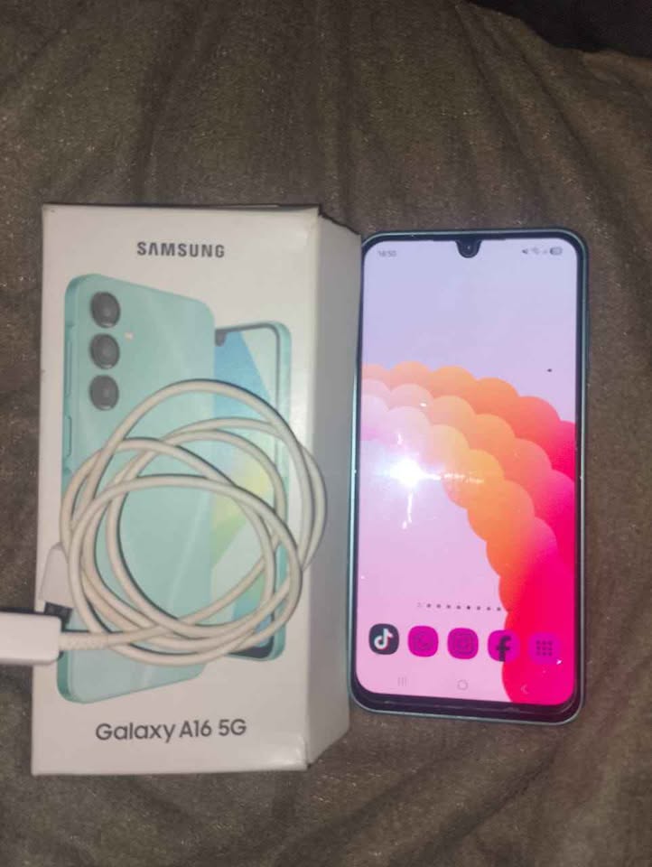 Líquido samsung galaxi a 16 8ram 256 memoria