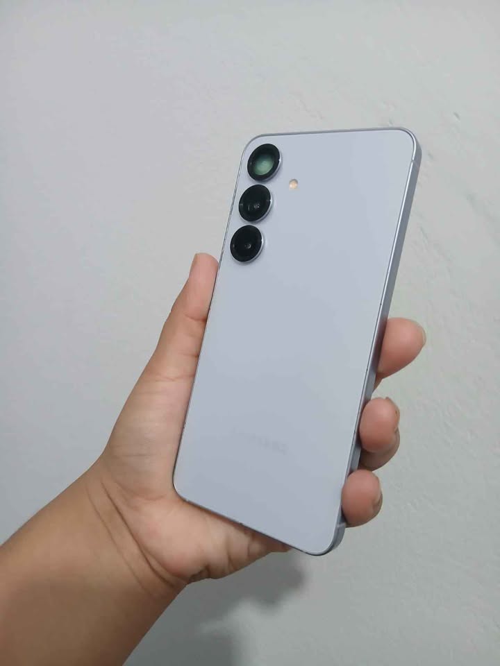 Vendo Samsung s25 de 256gb 12 de ram libre para esim