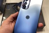 Vendo Motorola edge 30 completo en caja