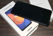 Celular Samsung M12 usado impecable $140mil