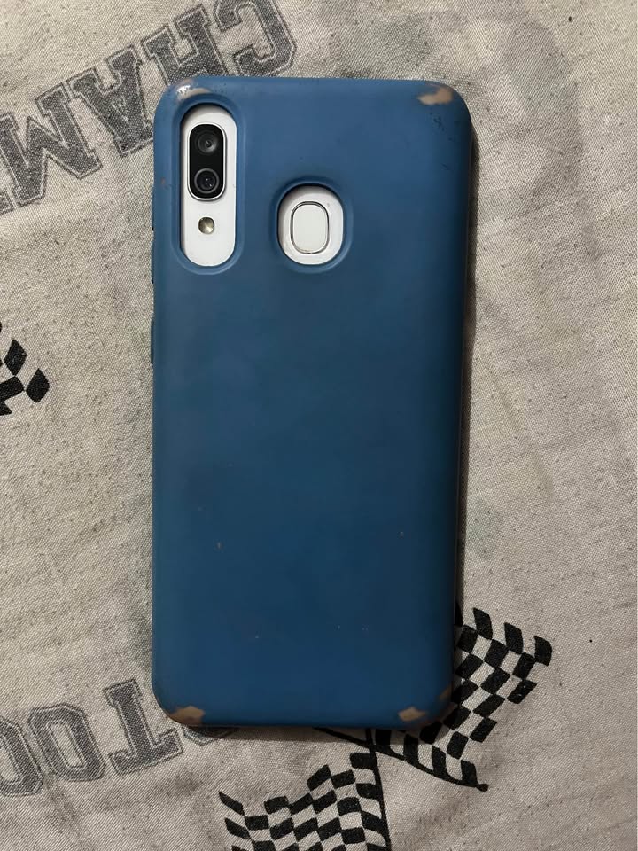 Samsung a30